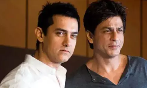 ഷാരൂഖ് ഖാന് പിന്നാലെ ആമിര്‍ ഖാനും മുംബൈയിലെ താമസം മാറുന്നു; ബാന്ദ്രയിലെ പാലി ഹില്ലിലുള്ള ആമിറിന്റെ കെട്ടിടം ഉടന്‍ പുനര്‍നിര്‍മ്മിക്കുന്നതിന് വേണ്ടിയാണ് മാറ്റം എന്നാണ് റിപ്പോര്‍ട്ട്