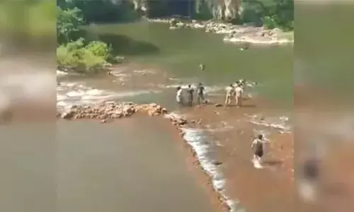 ആളിയാര്‍ ഡാമില്‍ മൂന്ന് വിദ്യാര്‍ഥികള്‍ മുങ്ങി മരിച്ചു; മരിച്ചത് വിനോദയാത്രക്കെത്തിയ എന്‍ജിനീയറിംഗ് വിദ്യാര്‍ഥികള്‍