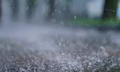 കേരളത്തില്‍ ഇത്തവണ 43 ശതമാനം അധിക വേനല്‍മഴ; കുത്തനെ കുറഞ്ഞ് വൈദ്യുതി ആവശ്യകത