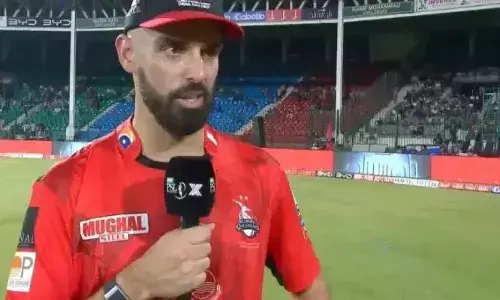 പാക്കിസ്ഥാന്‍ സൂപ്പര്‍ ലീഗിന് നാണക്കേട്; ന്യൂസീലന്‍ഡ് താരത്തിന്റെ രണ്ടു കോടി വിലയുള്ള വാച്ച് മോഷണം പോയി; രണ്ടു പേര്‍ പാക്ക് പൊലീസിന്റെ പിടിയില്‍