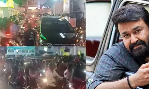 ഒരു മോഹന്‍ലാല്‍ ചിത്രം റിലീസ് ചെയ്തതാ; കൊച്ചിയില്‍ മണിക്കൂറുകള്‍ നീണ്ട ട്രാഫിക് ബ്ലോക്ക്; സോഷ്യല്‍ മീഡിയയില്‍ വീഡിയോ വൈറല്‍