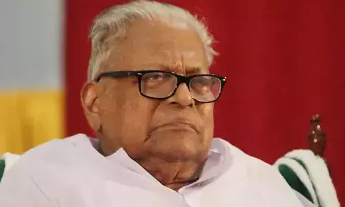 വി.എസ് അച്യുതാനന്ദന്‍ സി.പി.എം സംസ്ഥാന കമ്മിറ്റിയില്‍ പ്രത്യേക ക്ഷണിതാവ്; എ.കെ ബാലനും ആനാവൂര്‍ നാഗപ്പനും പട്ടികയില്‍