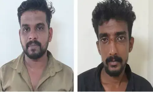 നിർത്തിയിട്ട ലോറിയിൽ വൻ കവർച്ച; ഒരു ലക്ഷത്തിലധികം രൂപ വരെ അടിച്ചുമാറ്റി; ഉള്ളിൽ കയറിയത് ഗ്ലാസ് തകർത്ത്; രണ്ടുപേർ അറസ്റ്റിൽ