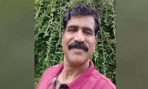 റോഡരികില കോണ്‍ക്രീറ്റ് വാല്‍വില്‍ ഇടിച്ച് ബൈക്ക് വയലിലേക്ക് മറിഞ്ഞു; കുടുംബത്തോടൊപ്പം യാത്ര ചെയ്യുകയായിരുന്ന ഗൃഹനാഥന്‍ മരിച്ചു