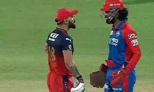 മത്സരത്തിനിടെ രാഹുലിന് സമീപം ചെന്ന് രോഷത്തോടെ സംസാരം; തിരികെ രാഹുലും സംസാരിച്ചതോടെ രണ്ട്‌പേര്‍ തമ്മില്‍ വാക്കേറ്റം; മത്സരത്തിനിടെ പരസ്പരം കൊമ്പുകോര്‍ത്ത് താരങ്ങള്‍: കാരണം എന്തെന്ന് വ്യക്തമല്ല; കളി അവസാനിച്ചപ്പോള്‍ വീണ്ടും സൗഹൃദത്തില്‍: വീഡിയോ