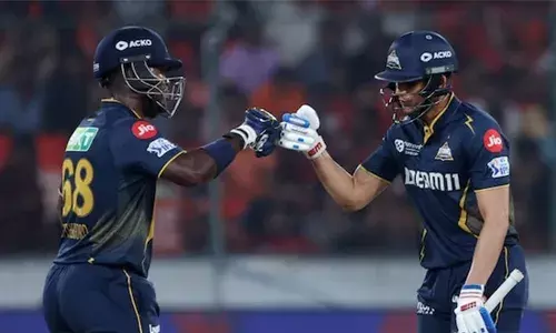 ഐപിഎല്‍: ഗുജറാത്തിനെതിരെ രാജസ്ഥാന് ടോസ്; ബാറ്റിങ്ങിനയച്ചു; സഞ്ജു ഇന്നും കളിക്കില്ല; പരാഗ് ക്യാപ്റ്റന്‍; രണ്ട് മാറ്റങ്ങളുമായി റോയല്‍സ്; ഗുജറാത്തിന് വേണ്ടി അരങ്ങേറ്റം കുറിക്കാന്‍ യുവ താരം യുധ്വീര്‍ സിങ്ങ്