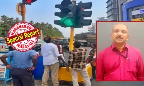 ഗതാഗത കുരുക്ക് നേരിടാൻ സംസ്ഥാനത്ത് ആദ്യമായി പോർട്ടബിൾ ട്രാഫിക് സിഗ്നൽ; പാർക്കിംഗ് സൗകര്യങ്ങൾ മെച്ചപ്പെടുത്താൻ ആരംഭിച്ച പദ്ധതി രണ്ടാം ഘട്ടത്തിലേക്ക്; പാർക്കിംഗ് ഏരിയ ഒരുങ്ങുന്നത് 4 ഏക്കറിൽ; കോഴിക്കോട് സിറ്റി ട്രാഫിക് എൻഫോഴ്സ്മെന്റ് എസ്ഐ മനോജ് ബാബു പടിയിറങ്ങുമ്പോൾ ചർച്ചയായി ദർശനാത്മക പദ്ധതികൾ