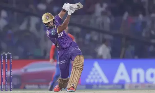 മിന്നുന്ന തുടക്കമിട്ട് റഹ്‌മാനുള്ള ഗുര്‍ബാസും സുനില്‍ നരെയ്‌നും; ബാറ്റിങ് വെടിക്കെട്ടുമായി  രഘുവന്‍ഷിയും റിങ്കുസിങും;  ഡല്‍ഹിയുടെ ഹോം ഗ്രൗണ്ടില്‍ കൂറ്റന്‍ സ്‌കോര്‍ നേടി കൊല്‍ക്കത്ത; വിജയലക്ഷ്യം 205 റണ്‍സ്