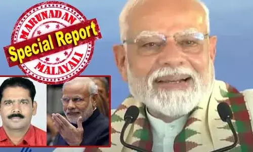 2023ല്‍ സെന്‍ട്രല്‍ സ്റ്റേഡിയത്തിലെ പരിഭാഷ കേട്ട് മോദി അഭിനന്ദിച്ചു; വന്ദേഭാരത്തിന്റെ ഉദ്ഘാടനത്തിലും കിറുകൃത്യം; അദ്ദേഹത്തിനു കഴിയുന്നില്ല എന്ന് പ്രധാനമന്ത്രി ചിരിയോടെ പറഞ്ഞത് മന്‍ കി ബാത്തിന്റെ മലയാളം ഹീറോയെ കുറിച്ച്; വിഴിഞ്ഞത്ത് പിഴച്ചത് പള്ളിപ്പുറം ജയകുമാര്‍; ആ റിട്ട അധ്യാപകന് രാഷ്ട്രീയമില്ല; ആ പിഴവില്‍ സംഭവിച്ചത്