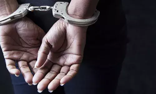 ആശുപത്രിയിൽ ഒരാഴ്ചക്കിടെ രണ്ട് മാല മോഷണം; മുഴുവൻ ദുരൂഹത; ഒടുവിലത്തെ ശ്രമത്തിൽ കുടുങ്ങി; മധുര സ്വദേശിയായ യുവതി പിടിയിലായത് ഇങ്ങനെ!