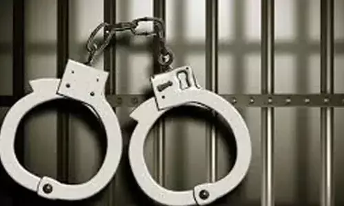 കിഴക്കമ്പലത്ത് 126 ഗ്രാം ഹെറോയിനുമായി അന്യസംസ്ഥാന തൊഴിലാളികള്‍ പിടിയില്‍; അറസ്റ്റിലായവരില്‍ മയക്കുമരുന്ന് കടത്തുന്ന പ്രധാന കണ്ണിയെന്നും പോലീസ്