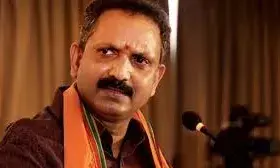 രാജീവ് ചന്ദ്രശേഖര്‍ മുദ്രാവാക്യമല്ല ഭാരത് മാതാ കി ജയ് ആണ് വിളിച്ചത്; പിണറായി ഒഴികെ എല്ലാവരും വിളിക്കുന്നതാണത്; മന്ത്രി വാസവന്‍ എല്‍ഡിഎഫിന്റെ മുദ്രാവാക്യം വിളിച്ചപ്പോള്‍ ബിജെപി അധ്യക്ഷനെ വിമര്‍ശിച്ചവര്‍ എവിടെയായിരുന്നു? ചോദ്യങ്ങളുമായി കെ സുരേന്ദ്രന്‍