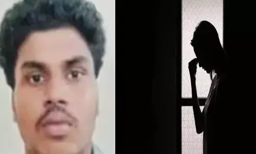 തിയറ്ററിൽ സിനിമ കണ്ടുകൊണ്ടിരിക്കെ മോശമായി പെരുമാറി; പിന്നാലെ പോലീസ് കണ്‍ട്രോള്‍ റൂമിലേക്ക് കോൾ; പെൺകുട്ടിയുടെ പരാതിയിൽ യുവാവ് അറസ്റ്റിൽ