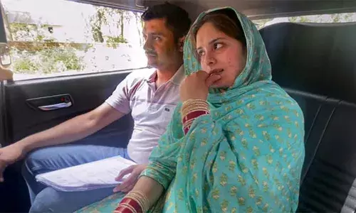 പാക് യുവതിയുമായുള്ള വിവാഹം സിആര്‍പിഎഫിനെ അറിയിച്ചിരുന്നു; പിരിച്ചുവിട്ടതിനെതിരെ കോടതിയെ സമീപിക്കുമെന്ന് ജവാന്‍ മുനീര്‍ അഹമ്മദ്