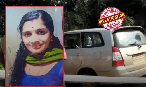 കോട്ടയം കറുകച്ചാലില്‍ വാഹനമിടിച്ച് യുവതി മരിച്ചത് കൊലപാതകം? യുവതിയുടെ മുന്‍സുഹൃത്ത് പോലീസ് കസ്റ്റഡിയില്‍; മന:പൂര്‍വ്വം കാറിടിപ്പിച്ചതെന്ന് പൊലീസ് നിഗമനം; പിടിയിലായ ആള്‍ ഓട്ടോ ഡ്രൈവര്‍; യുവതിയെ ഇടിപ്പിച്ച ഇന്നോവയും കസ്റ്റഡിയില്‍