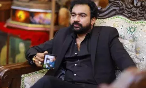 മകളുടെ വിവാഹത്തില്‍ പങ്കെടുക്കാന്‍ മോന്‍സണ്‍ മാവുങ്കലിന് ഇടക്കാല ജാമ്യം