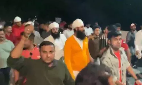 അതിര്‍ത്തിയിലെ സംഘര്‍ഷത്തിനിടെ ഐപിഎല്‍ മത്സരം ഉപേക്ഷിച്ചു;  കാണികളോട് സ്റ്റേഡിയം വിടാന്‍ നിര്‍ദേശം;  മത്സരം ഉപേക്ഷിച്ചതിന് പിന്നാലെ പാക്കിസ്ഥാനെതിരെ മുദ്രാവാക്യവുമായി ക്രിക്കറ്റ് ആരാധകര്‍