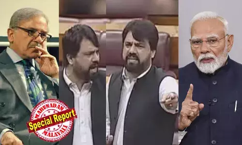 ഷെഹബാസ് ഷെരീഫ് ഒരു ഭീരു;  ഇന്ത്യന്‍ പ്രധാനമന്ത്രിയുടെ പേര് പറയാന്‍ പോലും ഭയം; നമ്മള്‍ എന്ത് സന്ദേശമാണ് നല്‍കുന്നത്;  നിങ്ങള്‍ക്ക് വിദേശത്ത് വീടുണ്ട്; ഞങ്ങളാണ് ഇവിടെ കഴിയേണ്ടത്; പാക്കിസ്ഥാന്‍ സര്‍ക്കാരിനും സൈന്യത്തിനുമെതിരെ പാര്‍ലമെന്റില്‍ ആഞ്ഞടിച്ച് പാക്ക് എം.പി