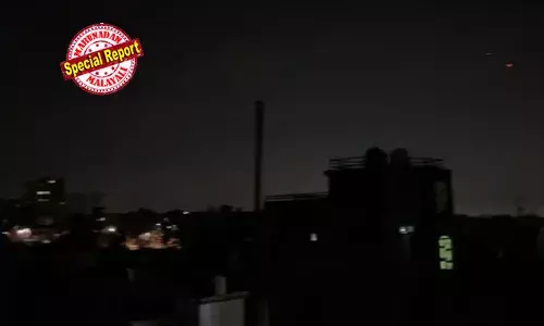 ഇരുട്ടിന്റെ മറവില്‍ ജമ്മുവിലും പത്താന്‍കോട്ടും വീണ്ടും പാക്കിസ്ഥാന്റെ ഡ്രോണ്‍ ആക്രമണം; തുടര്‍ച്ചയായ രണ്ടാമത്തെ രാത്രിയിലും പാക്ക് പ്രകോപനം;  അപായ സൈറണ്‍ മുഴങ്ങി; പാക്ക് ഡ്രോണുകളെ നിര്‍വീര്യമാക്കി ഇന്ത്യയുടെ പ്രത്യാക്രമണം;  സമ്പൂര്‍ണ ബ്ലാക്കൗട്ടില്‍ ജമ്മു കശ്മീരും ജയ്സാല്‍മീറുമടക്കമുള്ള പ്രദേശങ്ങള്‍; അതീവ ജാഗ്രത; ഇരട്ട പ്രഹരമേല്‍പ്പിക്കാന്‍ തയ്യാറെടുത്ത് ഇന്ത്യ