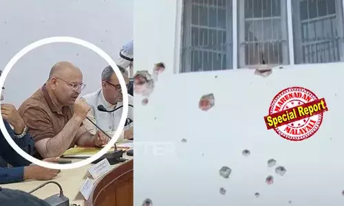 മരിക്കുന്നതിന് മണിക്കൂറുകള്‍ക്ക് മുന്‍പും രാജ്യസേവനം; പാക്ക് ഷെല്ലാക്രമണത്തില്‍ ജമ്മു കശ്മീര്‍ ഉദ്യോഗസ്ഥന്‍ കൊല്ലപ്പെട്ടു; നഷ്ടമായത് ആത്മാര്‍പ്പണമുള്ള ഉദ്യോഗസ്ഥനെയെന്ന് ഒമര്‍ അബ്ദുള്ള; രജൗരിയില്‍ ജീവന്‍ നഷ്ടമായത് രണ്ടു വയസുകാരി ഉള്‍പ്പെടെ അഞ്ച് പേര്‍ക്ക്