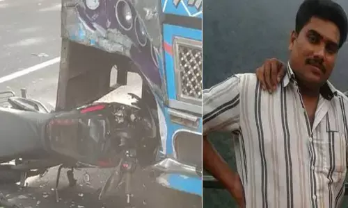 അമിത വേഗതയിലെത്തിയ ബസ് ബൈക്കിലേക്ക് ഇടിച്ചുകയറി അപകടം; യുവാവിന് ദാരുണാന്ത്യം; ദുരന്തത്തിന് കാരണം മരമെന്ന് നാട്ടുകാർ; പ്രദേശത്ത് വ്യാപക പ്രതിഷേധം