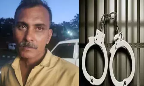 ചാലക്കുടിയിൽ വൻ ലഹരിവേട്ട; കുടുങ്ങിയത് ഓപ്പറേഷൻ ഡി ഹണ്ടിൽ; ചാക്കുകളിൽ നിരോധിത പുകയില ഉൽപ്പന്നങ്ങൾ; എല്ലാം പിടിച്ചെടുത്തു; പ്രതി അറസ്റ്റിൽ