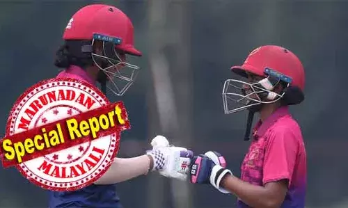 സ്‌കോര്‍ 192 റണ്‍സില്‍ നില്‍ക്കെ സെഞ്ച്വറി നേടിയ ക്യാപ്റ്റന്‍ ഇഷ ഒസ റിട്ടയേഡ് ഔട്ടായി; പിന്നാലെ അര്‍ധ സെഞ്ചറി നേടിയ തീര്‍ഥ സതീഷും റിട്ടയേഡ് ഔട്ട്; പിന്നീട് ഒന്‍പതു ബാറ്റര്‍മാരും ഗ്രൗണ്ടിലെത്തി ഒരു റണ്‍ പോലുമെടുക്കാതെ ഡ്രസിങ് റൂമിലേക്കു മടങ്ങി; എന്നിട്ടും യുഎഇ കളി ജയിച്ചു; ക്രിക്കറ്റില്‍ പുതിയ അത്ഭുതം