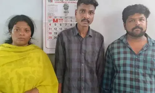 വയോധികയുടെ തലയില്‍ മുണ്ടിട്ടശേഷം കൊന്നുകളയുമെന്ന് ഭീഷണിപ്പെടുത്തി കവർച്ച; രണ്ടര പവന്റെ സ്വര്‍ണമാല അടിച്ചുമാറ്റി; കേസിൽ പ്രതികൾ പിടിയിൽ