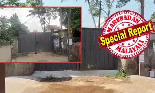 വെള്ളക്കെട്ടൊഴിവാക്കാന്‍ നീര്‍ച്ചാല്‍ പുനസ്ഥാപിക്കണമെന്ന ആവശ്യം തള്ളുന്നവര്‍ വീണ്ടും ദുരിതം കൂട്ടന്‍ ഗൂഡാലോചനയില്‍; ഇടവപ്പാതിയില്‍ പരാതിക്കാരെ ദുരിതത്തിലാക്കാന്‍ പുതിയ പടി കെട്ടല്‍; ഉന്നതരുടെ അനധികൃത കൈയ്യേറ്റം ഒഴിപ്പിക്കാന്‍ നഗരസഭയ്ക്ക് മടി; ദുരിതത്തില്‍ കിടംങ്ങാംപറമ്പ് നിവാസികള്‍; ആലപ്പുഴയില്‍ പണത്തിന് മീതെ പരുന്തും പറക്കില്ല!