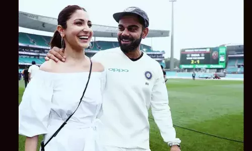 റെക്കോഡുകളല്ല, നിങ്ങള്‍ ഒരിക്കലും പുറത്തുകാട്ടാത്ത കണ്ണീരും ആരും കാണാത്ത പോരാട്ടങ്ങളും ടെസ്റ്റ് ക്രിക്കറ്റിനോടുള്ള അചഞ്ചലമായ സ്‌നേഹവും ആണ് ഞാന്‍ ഓര്‍ക്കുന്നത്; കോലിയുടെ ടെസ്റ്റ് ക്രിക്കറ്റില്‍ നിന്നുള്ള വിരമിക്കലില്‍ ഹൃദയസ്പര്‍ശിയായ കുറിപ്പുമായി അനുഷ്‌ക