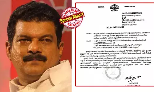 പൊലീസ് സേനയില്‍ കേട്ടുകേള്‍വി ഇല്ല; കുറ്റാരോപണ മെമ്മോ പോലും നല്‍കിയില്ല; പി വി അന്‍വറിന് രഹസ്യവിവരങ്ങള്‍ ചോര്‍ത്തി നല്‍കിയ കേസില്‍ അസാധാരണ നടപടി; സസ്പന്‍ഷനിലായ പൊലീസ് ഉദ്യോഗസ്ഥര്‍ 12 ദിവസത്തിനകം സര്‍വീസില്‍ തിരിച്ചെത്തി; വിചിത്ര സംഭവം ഇങ്ങനെ