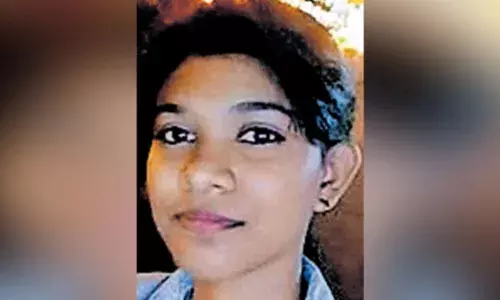 നഴ്‌സിങ് വിദ്യാര്‍ഥിയെ വീട്ടില്‍ മരിച്ചനിലയില്‍ കണ്ടെത്തി; ആത്മഹത്യ ചെയ്തത് ഹൈദരാബാദിലെ ഒന്നാം വര്‍ഷ നഴ്‌സിങ് വിദ്യാര്‍ത്ഥിയായ 19കാരി