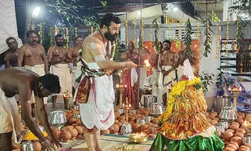 അമ്മാന്തോട്ടം ദേവിക്ക് സഹസ്രകലശാഭിഷേകം നടത്തി അമ്മാന്തോട്ടം ദേവിക്ക് സഹസ്രകലശാഭിഷേകം നടത്തി