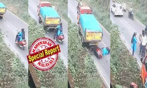 ഫുൾ ലോഡുമായി കുത്തു കയറ്റം കയറിയ ആ ടിപ്പർ ലോറി; പാതിയെത്തിയതും ബ്രേക്ക് നഷ്ടപ്പെട്ടു; ഒന്നും അറിയാതെ പിന്നിലൂടെ എത്തിയ സ്കൂട്ടർ യാത്രക്കാരി രക്ഷപ്പെട്ടത് ഭാഗ്യം കൊണ്ട്; ഞെട്ടിപ്പിക്കുന്ന ദൃശ്യങ്ങൾ അടക്കം പുറത്ത്; ഇത് നിങ്ങളുടെ രണ്ടാം ജന്മമെന്ന് കമെന്റുകൾ!