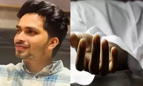 ലോറിയിടിച്ച് ബൈക്ക് യാത്രികന് ദാരുണാന്ത്യം; ഇടി ശബ്ദം കേട്ട് നാട്ടുകാർ ഓടിയെത്തി; സംഭവം കോഴിക്കോട്