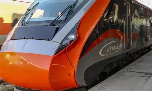 കേരളത്തിലേക്ക് കൂടുതല്‍ വന്ദേഭാരത് സര്‍വീസുകള്‍ എത്തുന്നു; മംഗളൂരു-ഗോവ റൂട്ടില്‍ ഓടുന്ന വന്ദേഭാരത് സര്‍വീസ് കോഴിക്കോട്ടേക്ക് നീട്ടിയേക്കും; രാമേശ്വരം ട്രെയിന്‍ ജൂണില്‍ സര്‍വീസ് പുനഃരാരംഭിക്കും