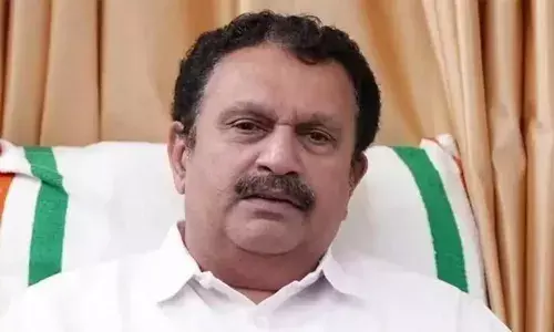 വീര്യം കൂടിയ വിദേശ മദ്യം വില്‍ക്കാന്‍ ഒരു ദൂരപരിധിയും ഇല്ല; കള്ളിന് 400 മീറ്റര്‍ ഇത് എന്തൊരു വിരോധാഭാസം: കെ മുരളീധരന്‍