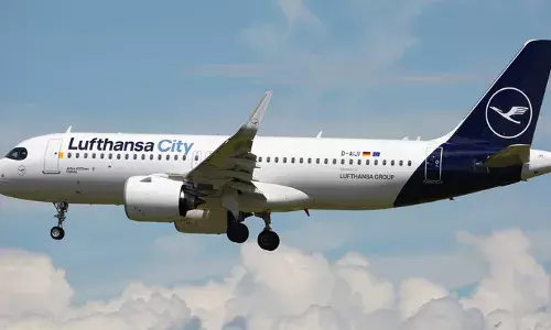 പൈലറ്റ് ശുചിമുറിയില്‍ പോയ സമയത്ത് സഹപൈലറ്റ് കുഴഞ്ഞു വീണു; 199 യാത്രക്കാരും ആറ് ജീവനക്കാരുമായി വിമാനം ആകാശത്ത് തനിയ പറന്നത് പത്ത് മിനിറ്റ്