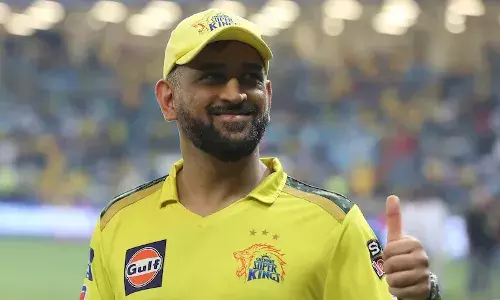 2026ലും ധോണി ഐ.പി.എല്ലില്‍ കളിക്കുമോ? ഐപിഎല്ലില്‍ ഏറ്റവും മോശം പ്രകടമായിട്ടും വിരമിക്കാന്‍ പദ്ധതിയില്ലെന്ന് റിപ്പോര്‍ട്ട്