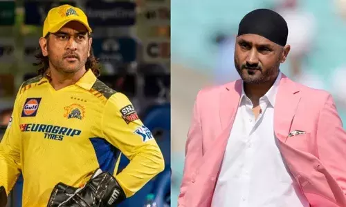 ധോണിക്ക് താല്‍പര്യമുള്ള കാലം വരെ കളിക്കാന്‍ സാധിക്കും; ആരാധകര്‍ കളി കാണാന്‍ ആഗ്രഹിക്കുന്നു; ധോണിക്കാണ് യഥാര്‍ഥ ആരാധകരുള്ളത്; മറ്റുള്ളവരുടെ ആരാധകരെല്ലാം സമൂഹമാധ്യമങ്ങളിലാണ്; ചിലതൊക്കെ പെയ്ഡ് ആരാധകരുമാണ്; വിവാദ പരാമര്‍ശവുമായി ഹര്‍ഭജന്‍