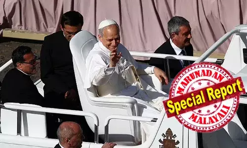 ഫ്രാന്‍സിസ് പാപ്പയുടെ വഴിയേ പോപ്പ് മൊബൈല്‍ നിയമം തെറ്റിച്ച് പോപ്പ് ലെയോയും; ബുള്ളറ്റ് പ്രൂഫ്  ഒഴിവാക്കി തുറന്ന പോപ്പ് മൊബൈലില്‍ കയറി സ്ഥാനാരോഹണ വിശുദ്ധ കുര്‍ബാനക്കെത്തി; കുഞ്ഞുങ്ങളെ കൈയിലെടുത്ത് ആശിര്‍വദിച്ചും ആള്‍ക്കൂട്ടത്തില്‍ ലെയോ പതിനാലാമന്‍