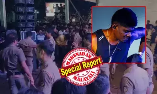 പാലക്കാട് റാപ്പര്‍ വേടന്റെ പരിപാടിയില്‍ വന്‍ തിക്കും തിരക്കും; തിരക്ക് നിയന്ത്രണാതീതമായതോടെ പോലീസ് ലാത്തി വീശി; 15 പേര്‍ക്ക് പരിക്കേറ്റു; കുഴഞ്ഞു വീണവരെ ആശുപത്രിയില്‍ പ്രവേശിപ്പിച്ചു; മൂന്ന് പാട്ട് പാടി പരിപാടി അവസാനിപ്പിച്ചു; സ്ഥലത്ത് സംഘാടകരും പോലീസും തമ്മില്‍ ഉന്തും തള്ളും