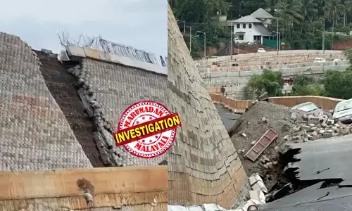 മലപ്പുറത്ത് നിര്‍മാണം നടക്കുന്ന ആറു വരി ദേശീയപാത സര്‍വീസ് റോഡിലേക്ക് ഇടിഞ്ഞുവീണു; സംരക്ഷണ ഭിത്തി ഇടിഞ്ഞുവീണത് മൂന്ന് കാറുകള്‍ക്ക് മുകളിലേക്ക്; ആളപായമില്ല; ഗതാഗതം പൂര്‍ണമായും തടസപ്പെട്ടു