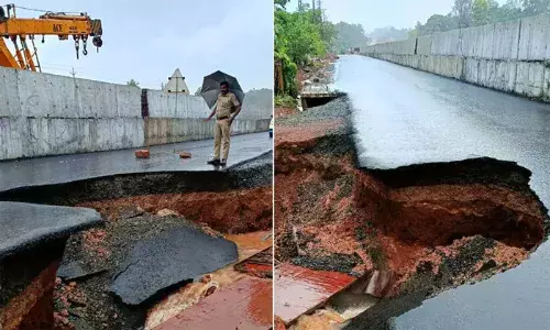 കാഞ്ഞങ്ങാട് ദേശീയപാത സര്‍വിസ് റോഡ് തകര്‍ന്നു; വാഹനങ്ങള്‍ വഴിതിരിച്ചു വിടുന്നു
