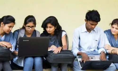 ഹയര്‍ സെക്കന്‍ഡറി/വിഎച്ച്എസ്ഇ പ്രവേശനത്തിന്റെ അപേക്ഷ സമര്‍പ്പണം ഇന്ന് വൈകിട്ട് അഞ്ചിന് അവസാനിക്കും; ട്രയല്‍ അലോട്ട്മെന്റ് 24ന്