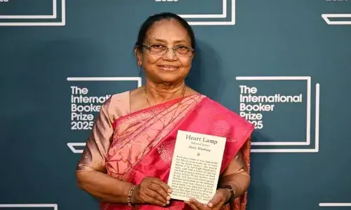 അന്താരാഷ്ട്ര ബുക്കര്‍ സമ്മാനം കന്നഡ എഴുത്തുകാരി ബാനു മുഷ്താഖിന്;  സമ്മാനം ലഭിച്ചത് ഹാര്‍ട്ട് ലാംപ് എന്ന കഥാസമാഹാരത്തിന്
