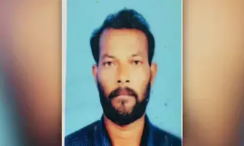 മീന്‍ പിടിക്കാന്‍ പാടത്ത് പോയ യുവാവ് ഷോക്കേറ്റ് മരിച്ച നിലയില്‍; പൊട്ടിവീണ വൈദ്യുത കമ്പിയില്‍ നിന്ന് ഷോക്കേറ്റതെന്ന് നിഗമനം