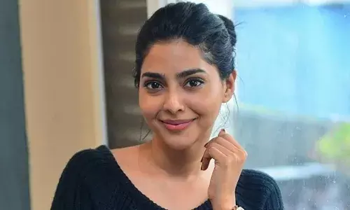 മലയാള സിനിമയില്‍ സ്ത്രീ കഥാപാത്രങ്ങള്‍ കുറയുന്നു; എഴുത്തുക്കാരാണ് ഇക്കാര്യം ചിന്തിക്കേണ്ടത്; എനിക്ക് ചെയ്യണം എന്ന് തോന്നിയിട്ടുള്ള സിനിമ അടുത്തിടെ മലയാളത്തില്‍ ഉണ്ടായിട്ടില്ല: ഐശ്വര്യ ലക്ഷ്മി പറയുന്നു