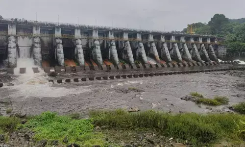 പഴശ്ശി അണക്കെട്ടിന്റെ ഷട്ടറുകള്‍ 30 സെന്റീമീറ്റര്‍ ഉയര്‍ത്തി; തീരദേശ വാസികള്‍ ജാഗ്രത പാലിക്കണമെന്ന് മുന്നറിയിപ്പ്