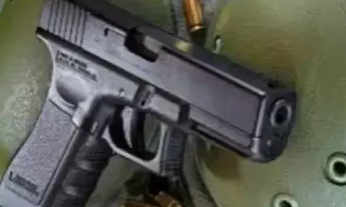 പത്തനംതിട്ട എആര്‍ ക്യാമ്പില്‍ തോക്ക് പരിശോധിക്കുന്നതിനിടെ അബദ്ധത്തില്‍ വെടിപൊട്ടി; ആര്‍ക്കും പരിക്കില്ല